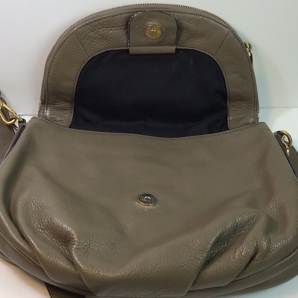 Marc by Marc Jacobs Taupe Leather Natasha Crossbody Shoulder Bag - Picture 6 of 8